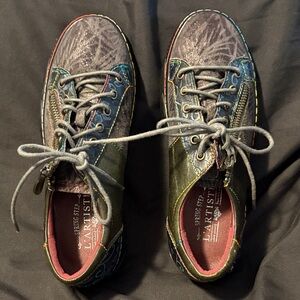 Spring Step Olive and Charcoal Sneakers